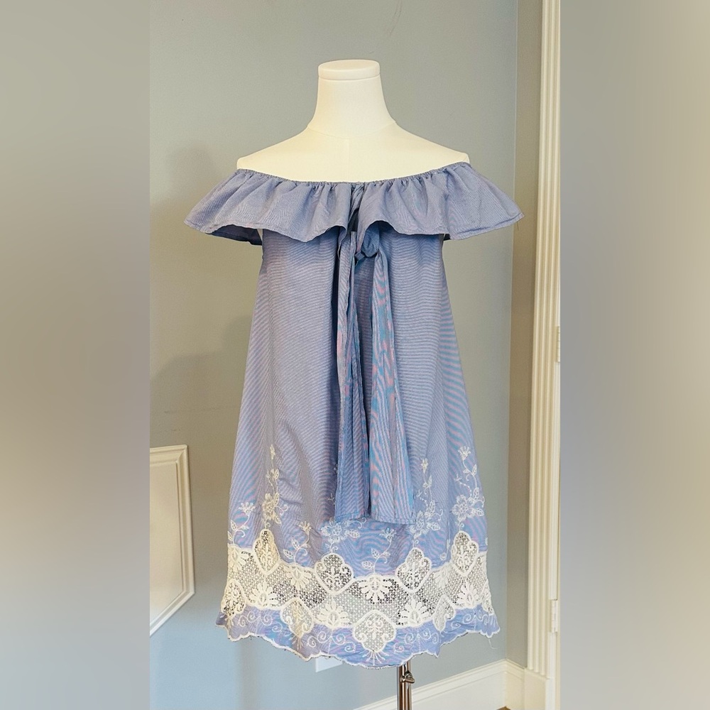 Red Lolly Off-Shoulder Blue and White Striped Dress w/White Embroidery. Size S
